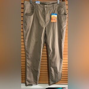 Columbia Men's Tan Chinos